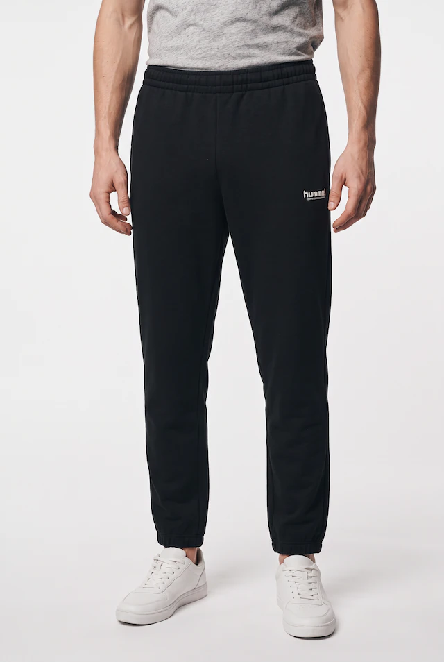 hummel Sweathose »HMLLEGACY 2.0 SWEATPANTS« aus Baumwolle und Polyester, mit BEECOOL® Technologie