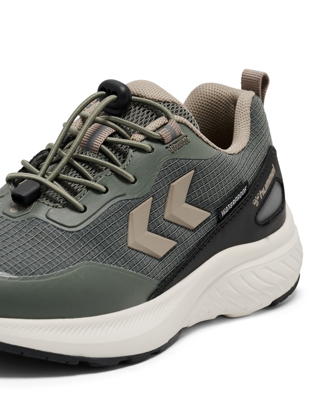 hummel Sneaker »CREEK LOW TEX VC JR« wasserdichtes Obermaterial, gefüttertes Innenmaterial