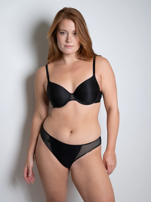 PASSIONATA Bügel-BH »MISS JOY« mit Multiway-Trägern, Mikrofaser, Schmetterlingsmotiv vorn