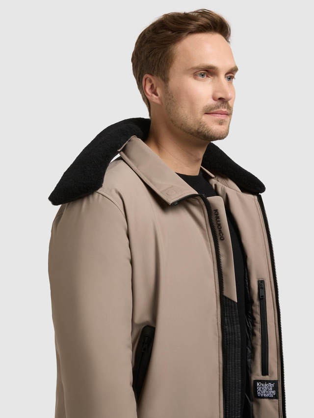 khujo Outdoorjacke »Ginster« ohne Kapuze Herren Winterjacke mit Teddyfleece-Besatz und magnetischen Details