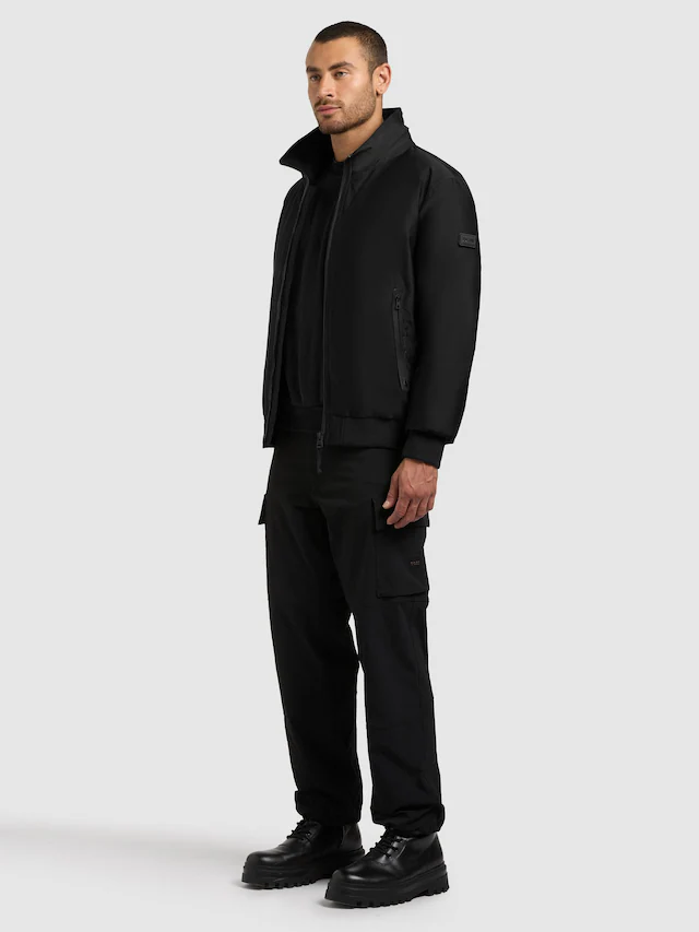 khujo Outdoorjacke »Ginster« ohne Kapuze Herren Winterjacke mit Teddyfleece-Besatz und magnetischen Details