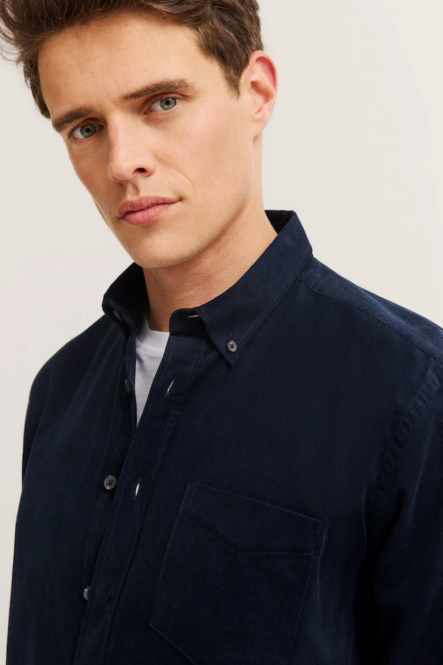 bugatti Langarmhemd »Soft Cotton« im Modern Fit mit Button-Down-Kragen