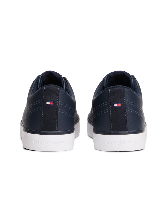 Tommy Hilfiger Sneaker »HARLEM CORE II CVS« Freizeitschuh, Halbschuh, Schnürer mit Logo-Aufnäher an der Schuhzunge
