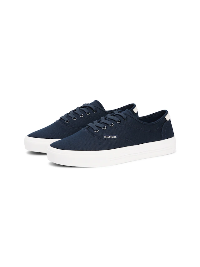 Tommy Hilfiger Sneaker »TH VULC CUP CVS« Freizeitschuh, Halbschuh, Schnürschuh mit Kontrastbesatz an der Ferse