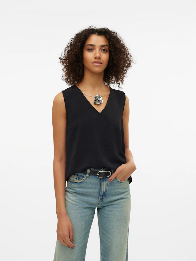 Vero Moda Shirttop »VMALVA S/L V-NECK TOP WVN NOOS« Kunstfaser, regular fit