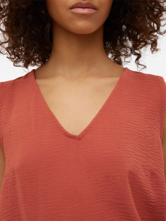 Vero Moda Shirttop »VMALVA S/L V-NECK TOP WVN NOOS« Kunstfaser, regular fit