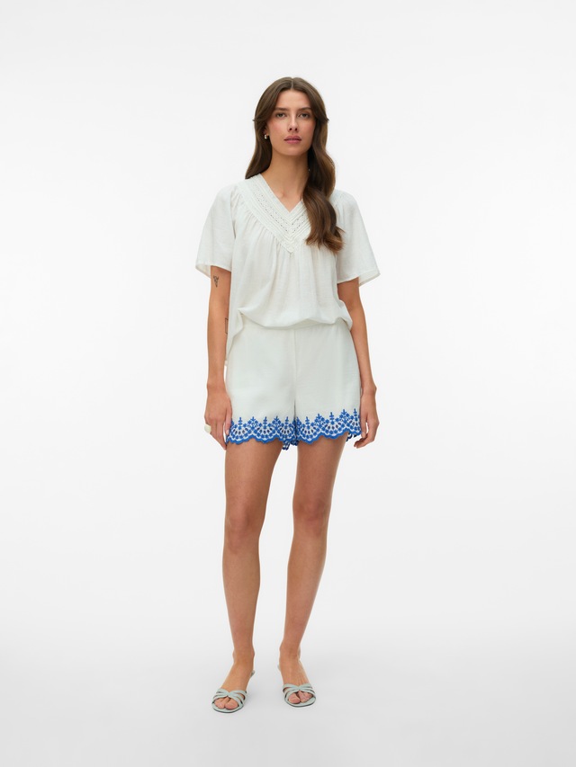 Vero Moda Shorts »VMKIANA MW SHORTS WVN BTQ« Baumwolle