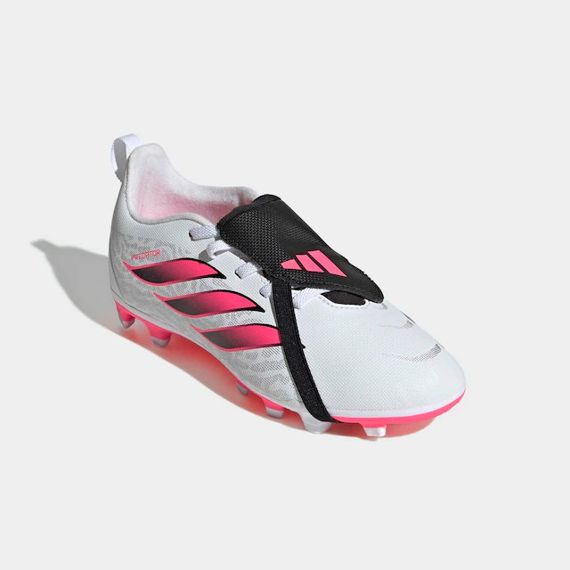 adidas Performance Fußballschuh »PREDATOR CLUB KIDS , FESTE BÖDEN/GEMISCHTE BÖDEN, UMSCHLAGBARE ZUNGE« für viele verschiedene Böden geeignet, für Jugendliche & Kinder