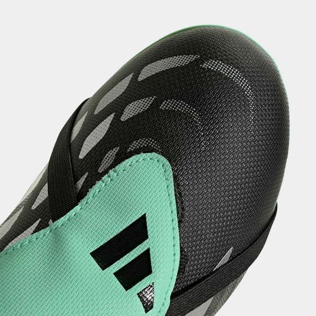 adidas Performance Fußballschuh »PREDATOR CLUB KIDS , FESTE BÖDEN/GEMISCHTE BÖDEN, UMSCHLAGBARE ZUNGE« für viele verschiedene Böden geeignet, für Jugendliche & Kinder