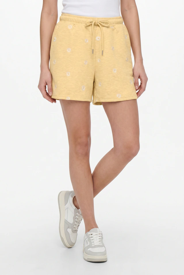 ONLY Sweatshorts »ONLLUNA BERMUDA SHORTS UB SWT« Polyester, regular fit
