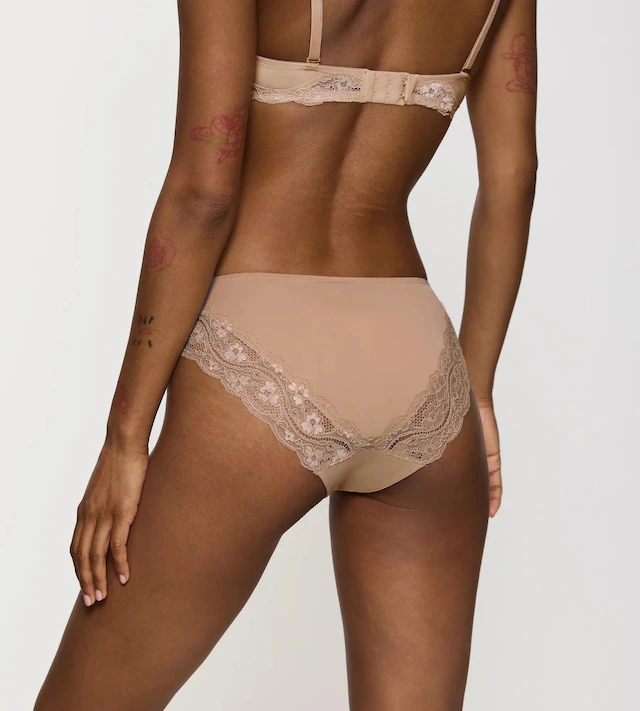 Triumph Slip »Lovely Micro Tai« mit Spitzenbesatz