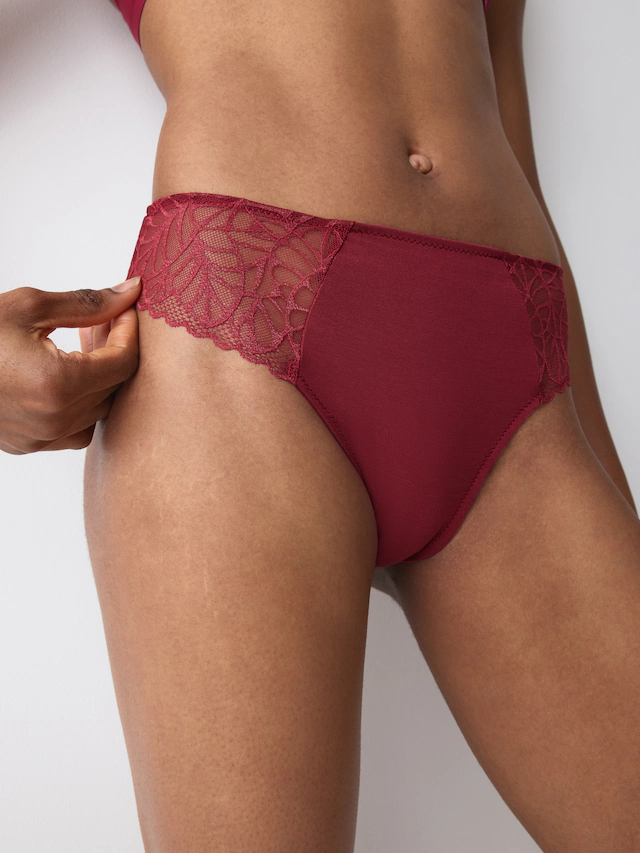 Triumph Slip »Pretty Modal Tai« atmungsaktiv und weich