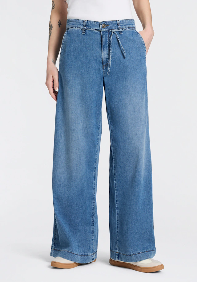 MAC Weite Jeans »WENDY« mit Denim-Binde-Gürtel