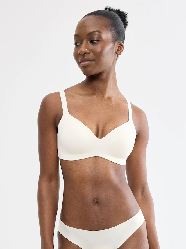 sloggi »ZERO Feel 2.0 THE UP TShirt Bra« nahtlos und unsichtbar