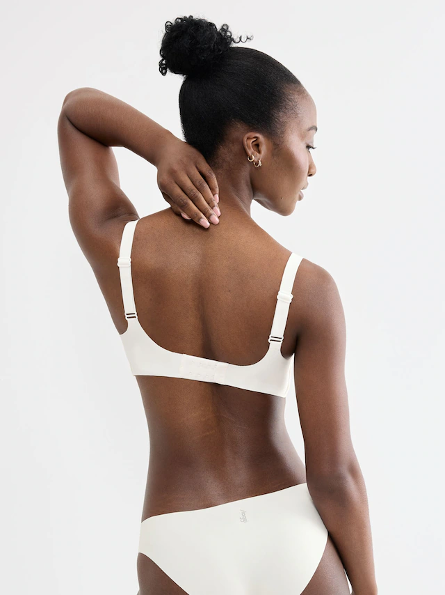 sloggi »ZERO Feel 2.0 THE UP TShirt Bra« nahtlos und unsichtbar