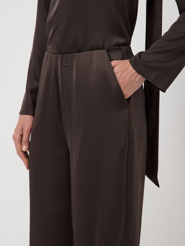 Y.A.S Anzughose »YASPELLA HW WIDE PANTS S. NOOS« mit Stretch, glänzend