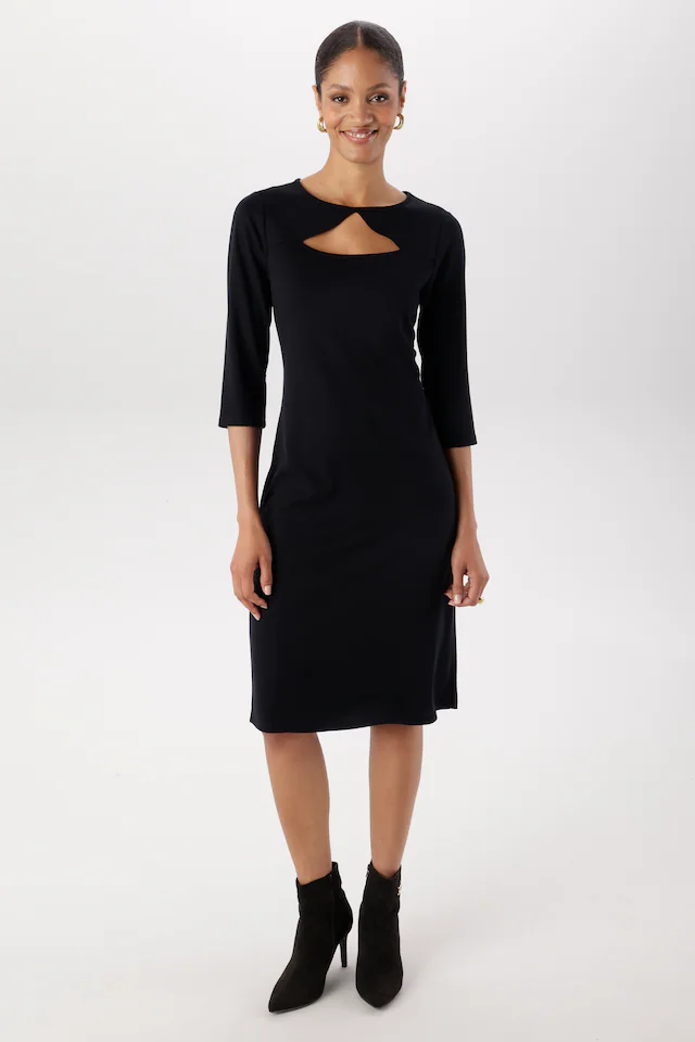 Aniston SELECTED Shirtkleid großzügiger Cut-Out am Rundhalsausschnitt - NEUE KOLLEKTION