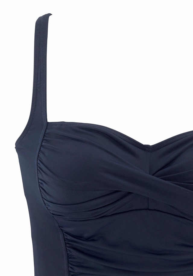 LASCANA Badeanzug »Saphir« mit Raffungen und Shaping-Effekt