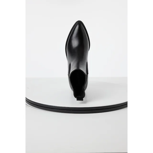 Tamaris Chelseaboots Businessschuh, Stiefelette mit elegantem Blockabsatz, schmale Form