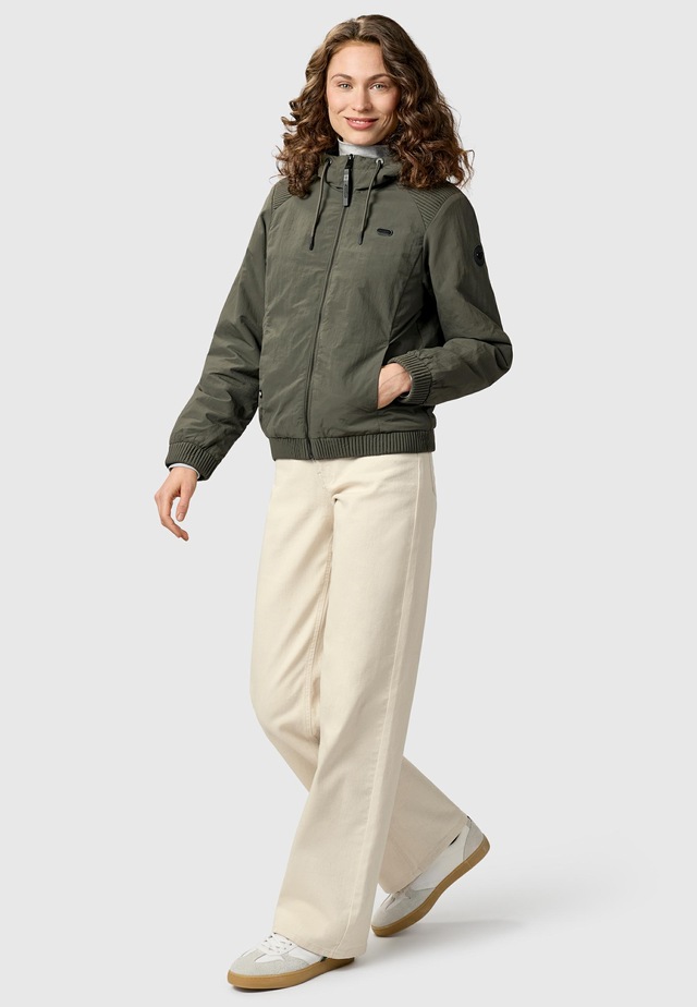 Ragwear Bomberjacke »Chinta Warm YOUMODO« mit Kapuze Warme Übergangsjacke mit elastischen Bündchen