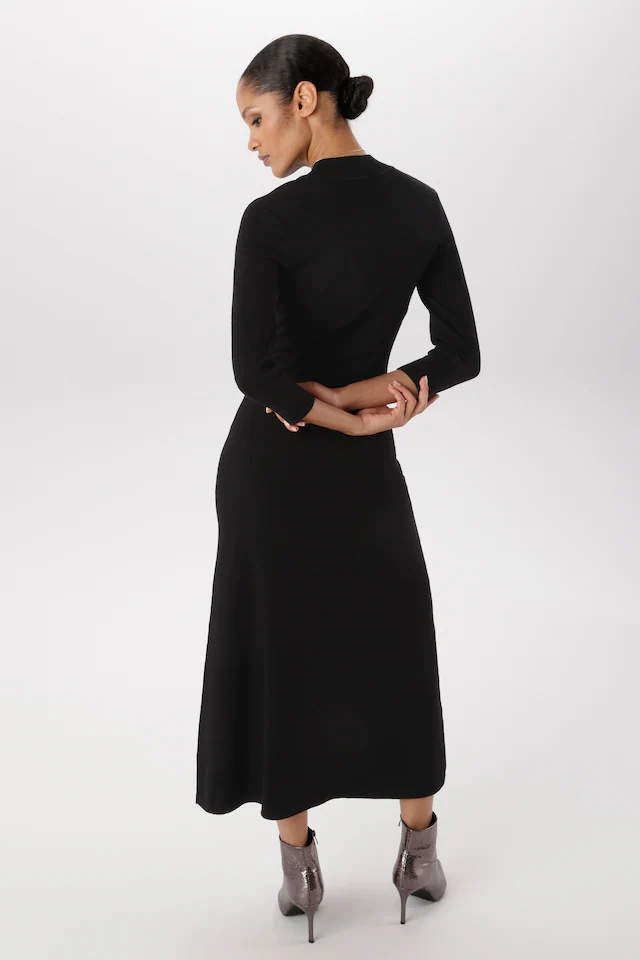 Aniston SELECTED Strickkleid mit kleinem Stehkragen - NEUE KOLLEKTION