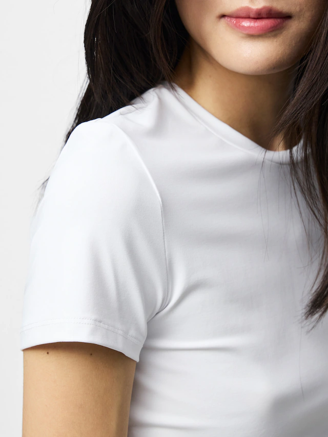 pieces Kurzarmshirt »PCLULA SS TEE JRS NOOS« Materialmix