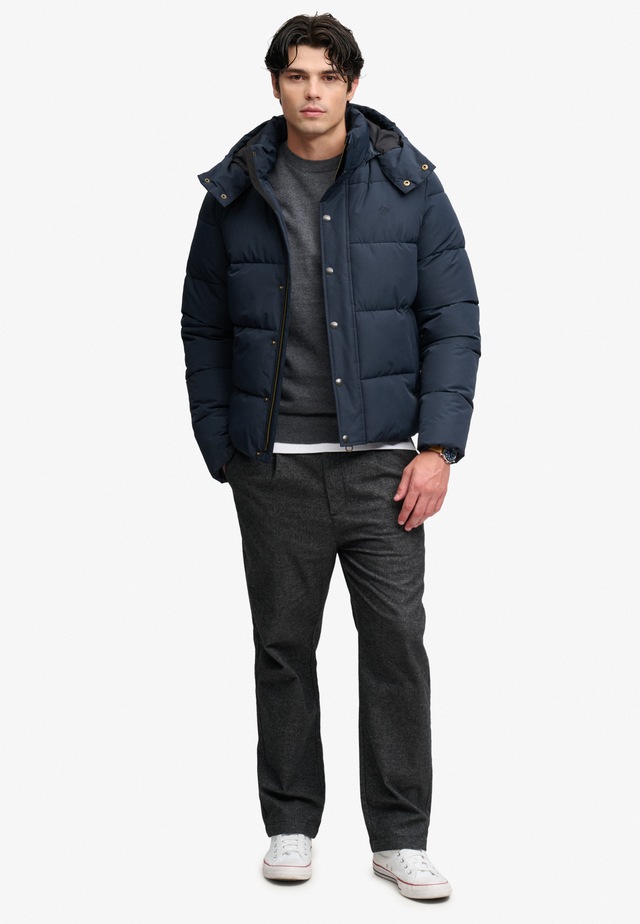 Superdry Steppjacke »PREMIUM HOOD PUFFER JKT« mit Kapuze Kunstfaser, relaxed fit
