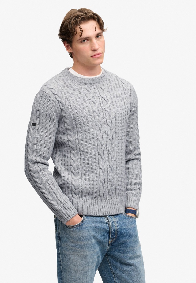 Superdry Rundhalspullover »JACOB CABLE JUMPER« Materialmix, regular fit