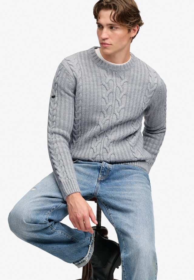 Superdry Rundhalspullover »JACOB CABLE JUMPER« Materialmix, regular fit