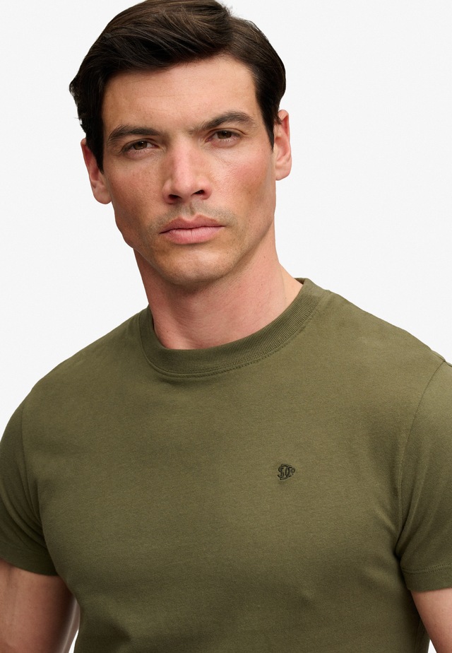 Superdry Rundhalsshirt »ESSENTIAL SDCO LOGO EMB TEE« Baumwolle, regular fit