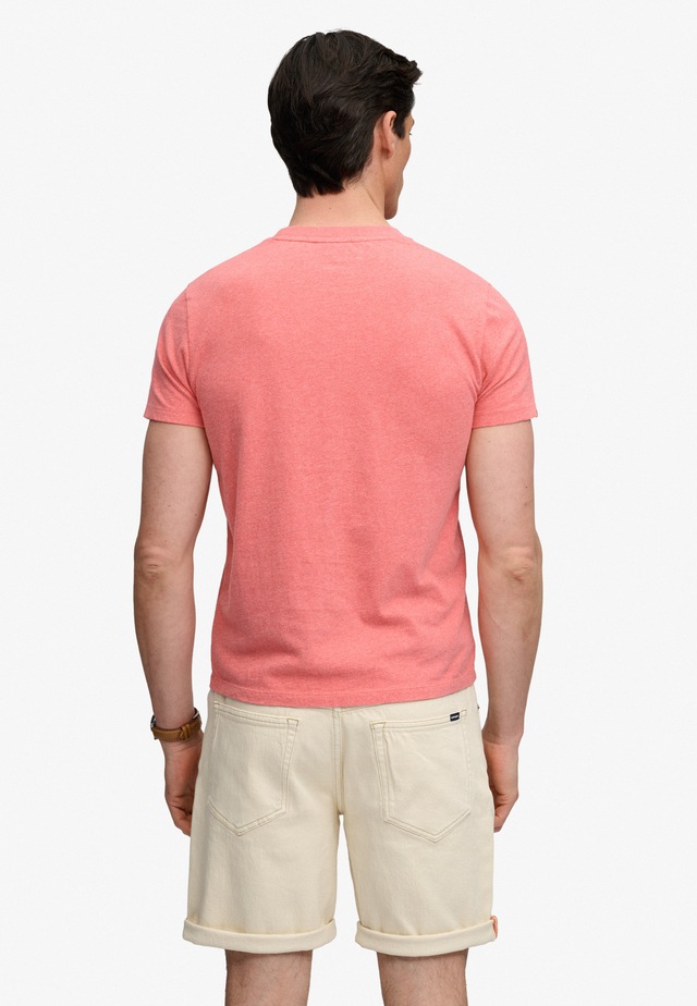 Superdry Rundhalsshirt »ESSENTIAL SDCO LOGO EMB TEE« Baumwolle, regular fit