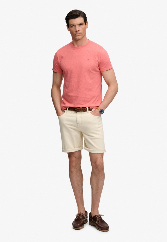 Superdry Rundhalsshirt »ESSENTIAL SDCO LOGO EMB TEE« Baumwolle, regular fit