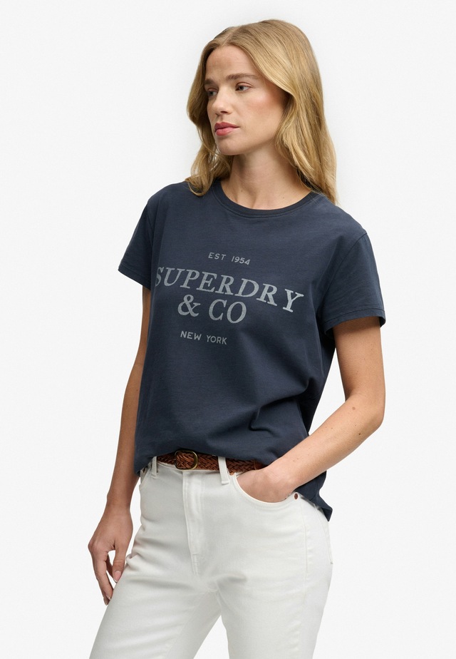 Superdry Print-Shirt »LUXE CASUAL CLASSIC TEE« Baumwolle, slim fit