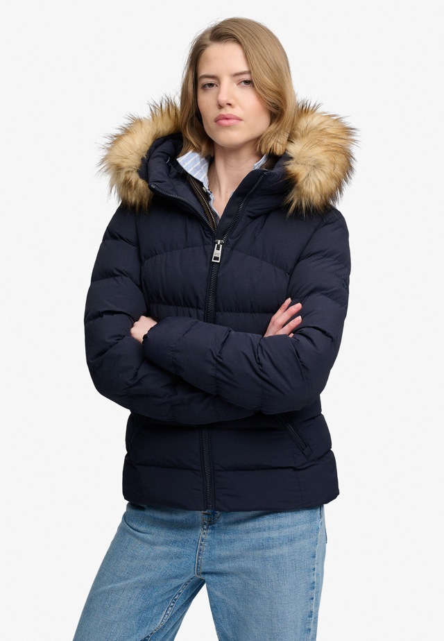 Superdry Steppjacke »HOOD FAUX FUR FUJI PADDED JKT« mit Kapuze Kunstfaser, slim fit