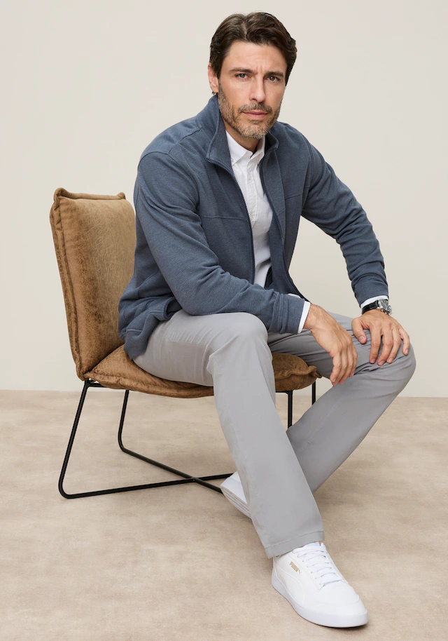 Man's World Sweatjacke mit hochschließendem Kragen, markante Querteilungsnaht