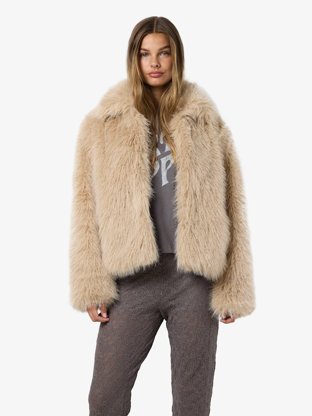 Noisy may Fellimitatjacke »NMEVIE L/S FUR JACKET NOOS« Polyester