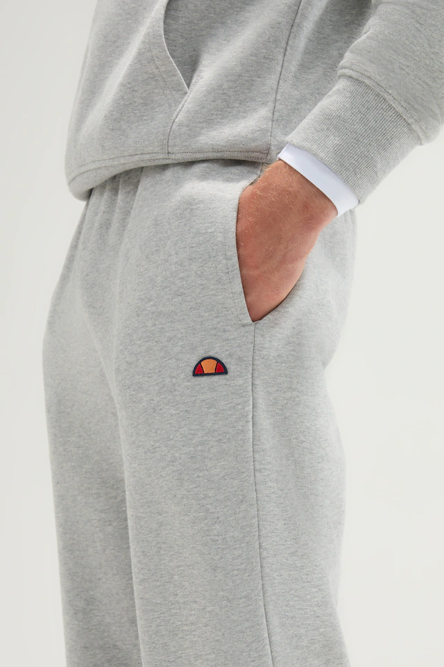 Ellesse Jogginganzug »TRACCOTA 2 OH HOODY AND JOGGER« für Erwachsene, aus Baumwolle und Polyester