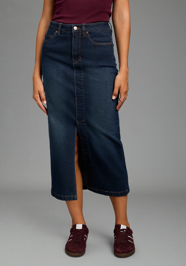 Arizona Jeansrock »lang« wadenlang, mit Schlitz, figurbetonte Passform, aus elastischem Denim