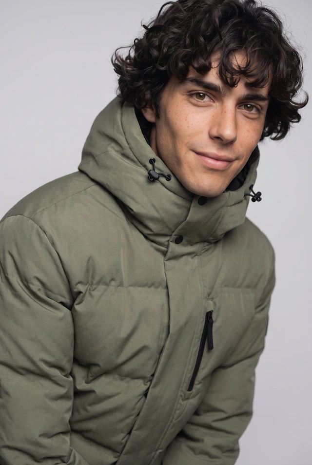 Jack & Jones Steppjacke »JCOTRACE ALPHA PUFFER JACKET« mit Kapuze Kunstfaser, regular fit