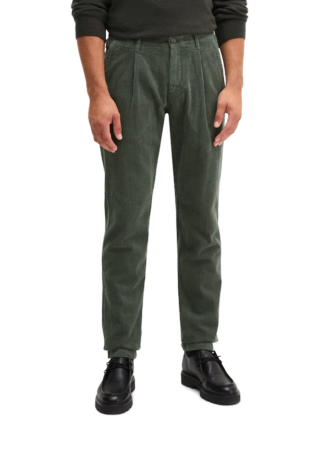 Marc O'Polo Cordhose »Model Osby pleats tapered aus reiner Bio-Baumwolle«