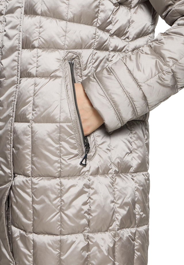 Gil Bret Steppmantel Winterjacke mit abnehmbarer Kapuze und Reißverschluss