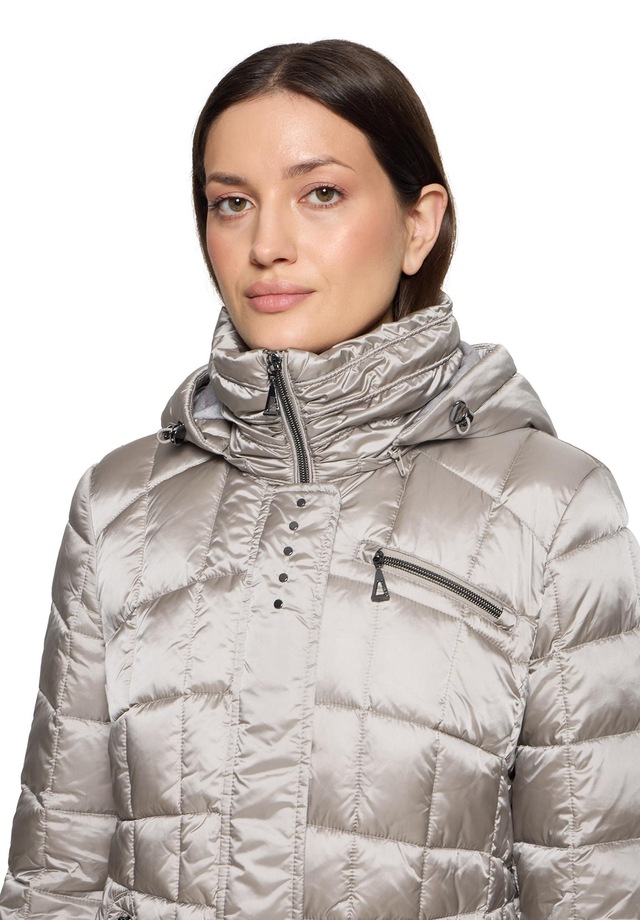 Gil Bret Steppmantel Winterjacke mit abnehmbarer Kapuze und Reißverschluss