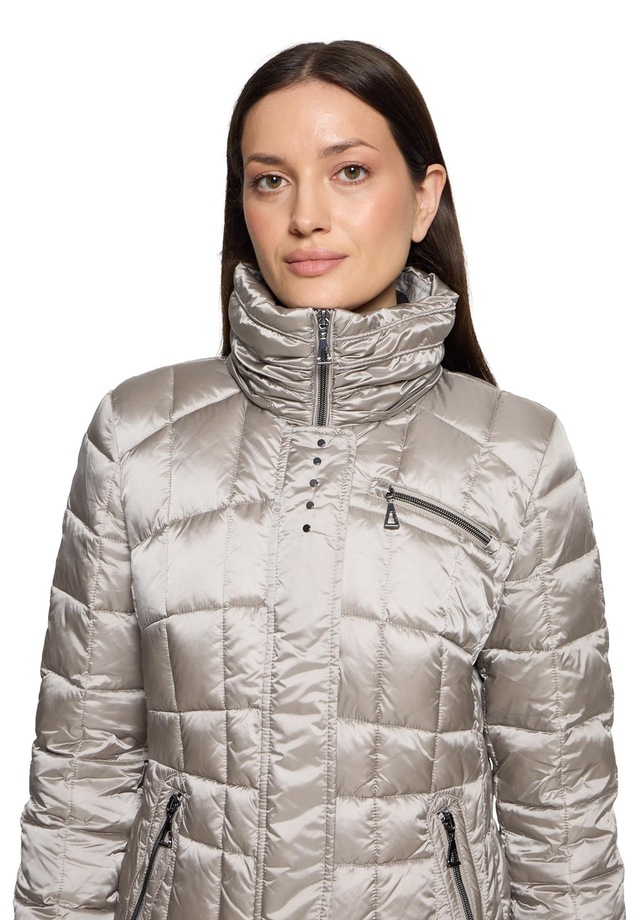 Gil Bret Steppmantel Winterjacke mit abnehmbarer Kapuze und Reißverschluss
