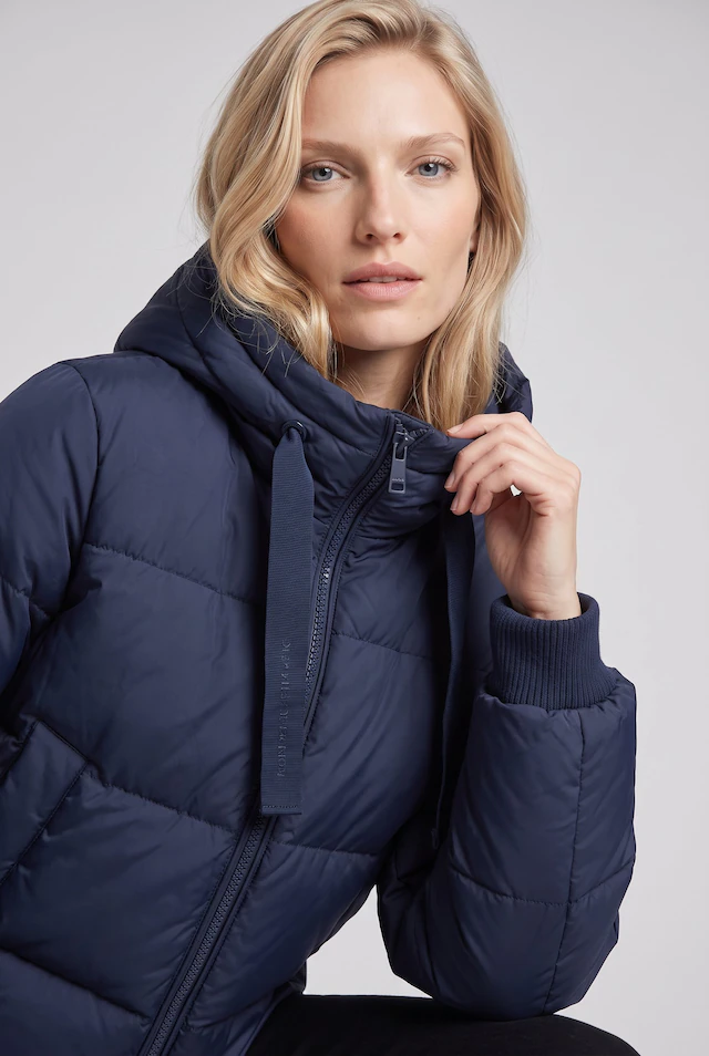 Tommy Hilfiger Steppjacke »TH TAPE DOWN JACKET W/HOOD« mit Kapuze Kunstfaser