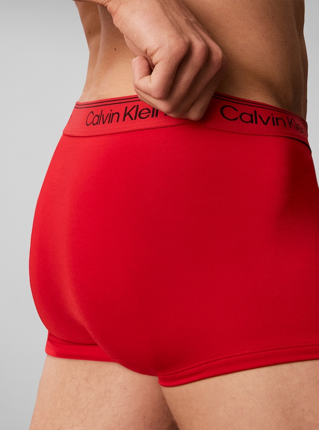 Calvin Klein Underwear Trunk »LOW RISE TRUNK 3PK« Packung, 3er-Pack, Regular fit mit elastischem Bund