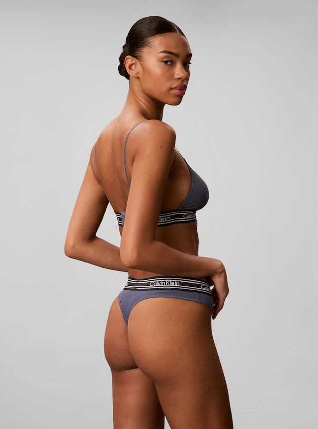 Calvin Klein Underwear Tanga »THONG« Körpernahe Passform mit elastischem Bund