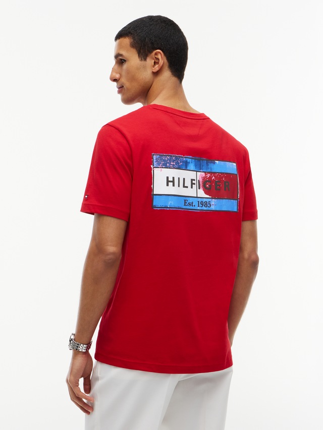Tommy Hilfiger T-Shirt »BRAND LOVE BACK FLAG GRAPHIC« mit markantem Rückenprint, normale Passform