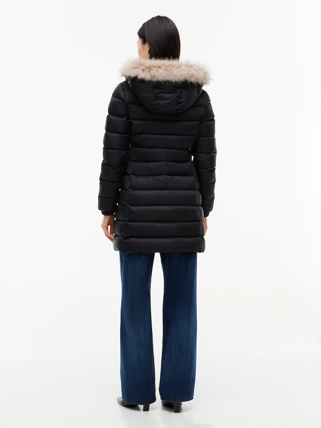 Tommy Jeans Steppmantel »TJW ESSENTIAL HOODED DOWN COAT« Kunstfaser