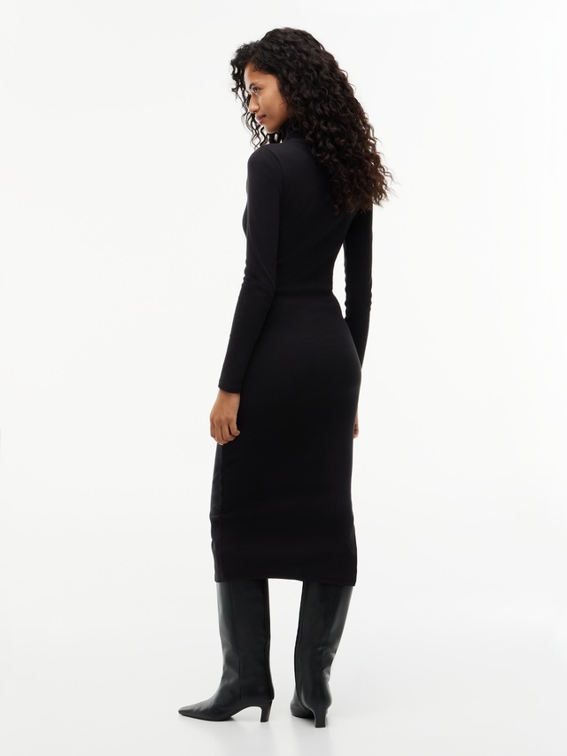 Tommy Jeans Jerseykleid »TJW TURTLNCK BODYCON MIDI DRESS« Baumwollmischung, figurbetont