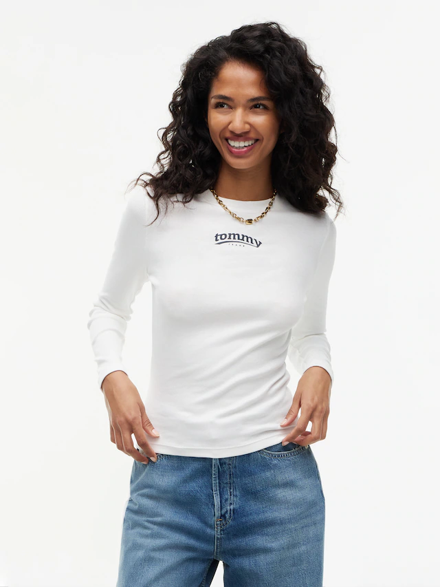 Tommy Jeans Langarmshirt »TJW SLIM ESS LOGO 1 LS TEE« Baumwollmischung, slim fit